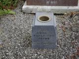 image of grave number 949698
